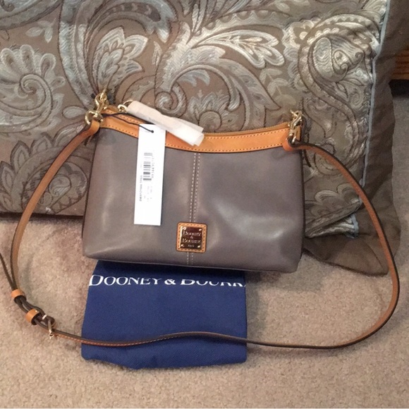 Dooney & Bourke NWT Wexford Pouchette Crossbody in Taupe - Picture 12 of 12